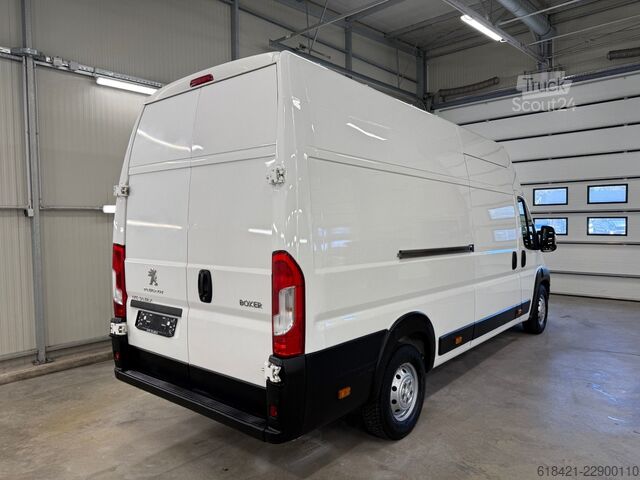 Furgão de teto alto PEUGEOT Boxer Kasten Grossraum 435 L4H3 Pro BlueHDi 140