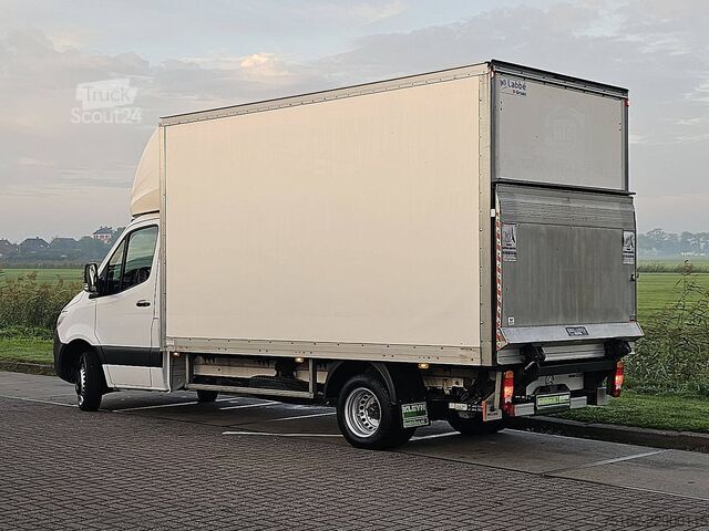 Valigia MERCEDES-BENZ SPRINTER 516 Bakwagen Laadklep!
