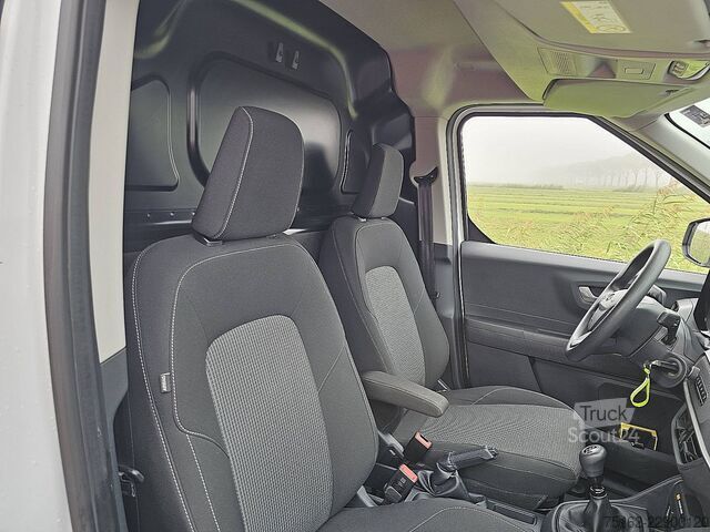 Bakwagen FORD COURIER 1.5 TREND 100Pk Camera Carplay Euro6 BP...