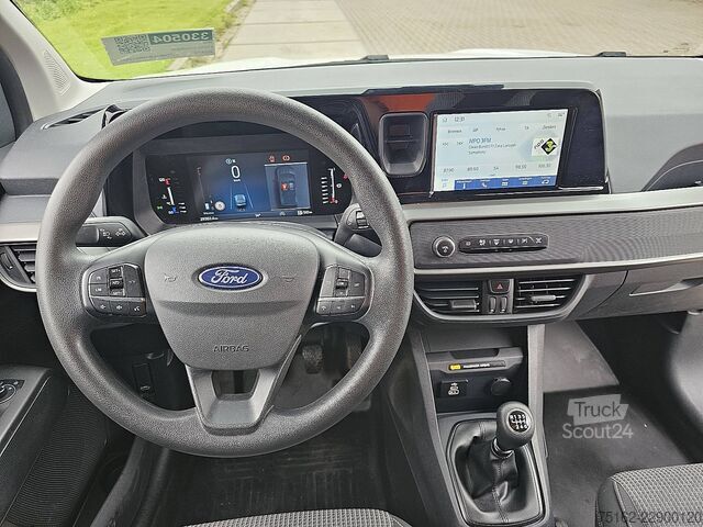 Bakwagen FORD COURIER 1.5 TREND 100Pk Camera Carplay Euro6 BP...