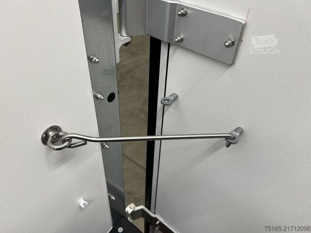 Reboque baú Böckmann KT 3015/27 H F Tür Kofferanhänger