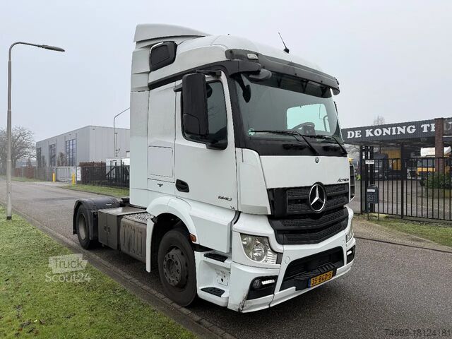 Standaard-SZM Mercedes-Benz Actros 1940