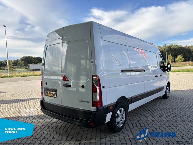 Box van Renault Master 180 L3H2 Parkeersensoren + Airco