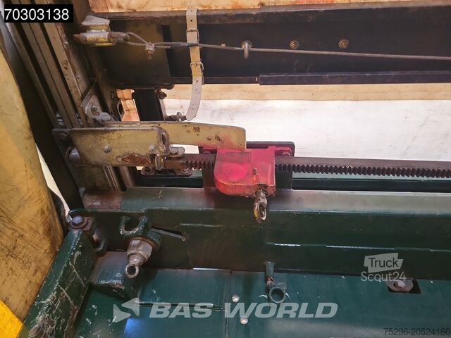 Cargador bajo Meusburger MPG-4 2xSteering Axle COIL Liftachse