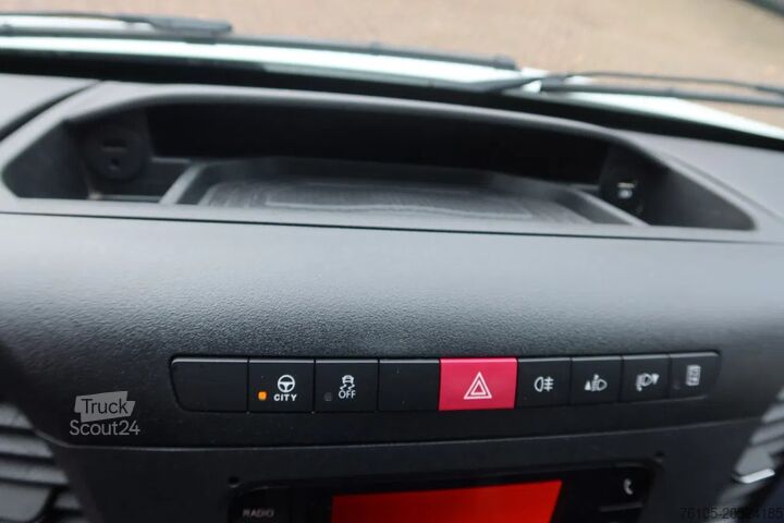 Autotransporter Iveco Daily 40 C160 automaat , luchtvering Tijhof opbouw