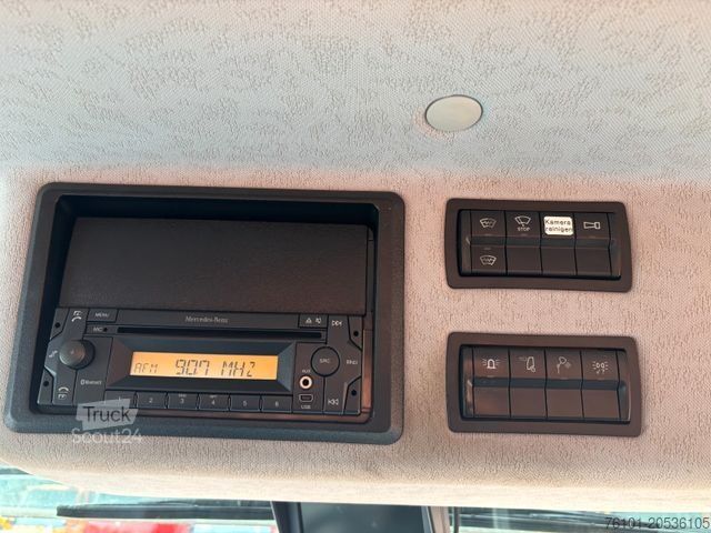 Altro UNIMOG U530 UGE*VA Streuer 4m³*Schneepflug*E:6*Winterdi