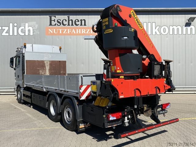Kravas automašīnai uzstādīts celtnis MAN TGX 26.480 LL Palfinger PK 53002SHB aus 2017