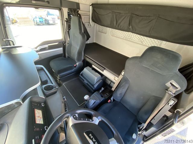 Kravas automašīnai uzstādīts celtnis MAN TGX 26.480 LL Palfinger PK 53002SHB aus 2017