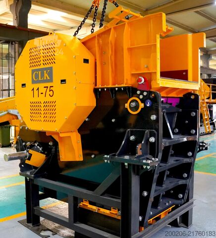 Attrezzatura di frantumazione FABO Crusher 200-300 TPH Jaw Crusher CLK-1175