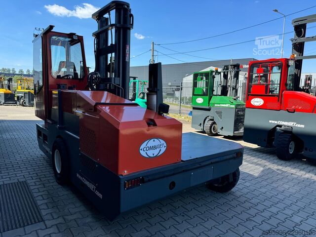 Zijlader heftruck Combilift C5000SL // Mast with free lift