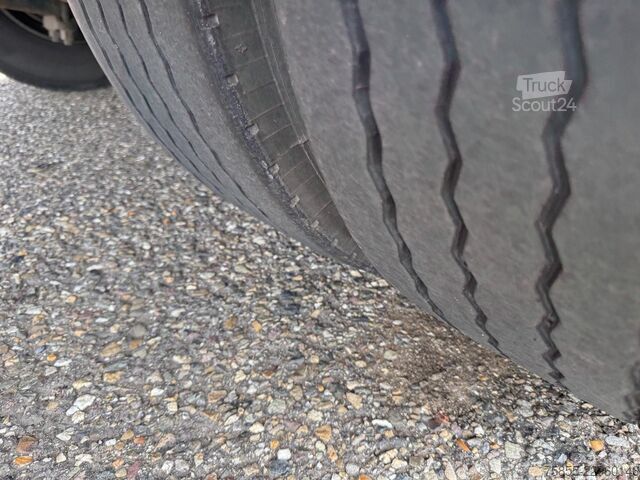 Semi surbaissé Meert Semi Curtainside / SAF / Double Tires