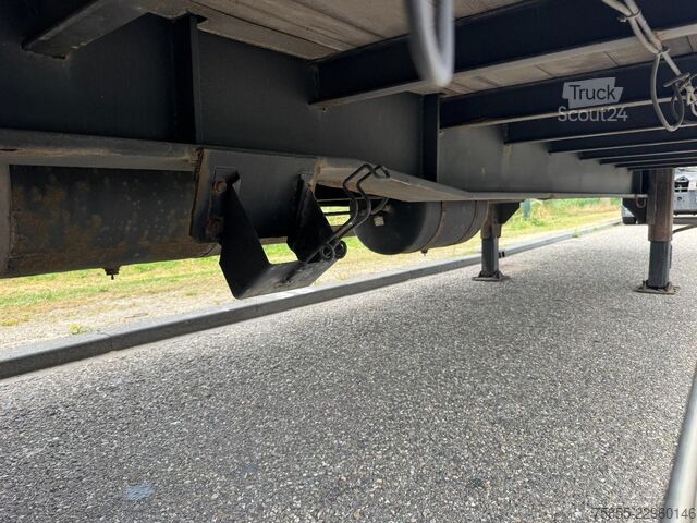 Semi surbaissé Meert Semi Curtainside / SAF / Double Tires