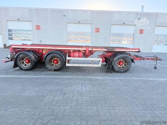Transport av containere CMT Transfer trailer / Abrollanhänger /