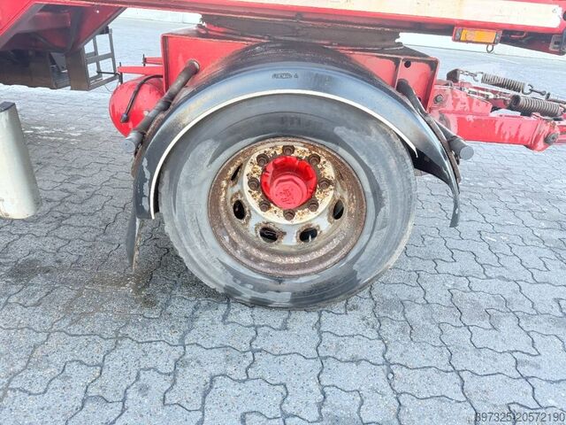 Transport av containere CMT Transfer trailer / Abrollanhänger /