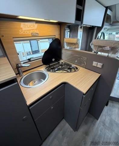 Halvintegreret autocamper LMC Tourer Lift 70 H 663 G 70 Jahre Frühjahrsstart