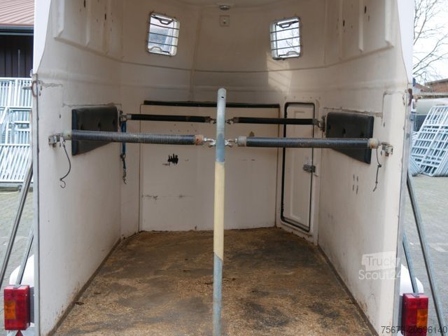 Atrelado de transporte de cavalos SLUIS Vollpoly 2 Pferde mit Sattelkammer