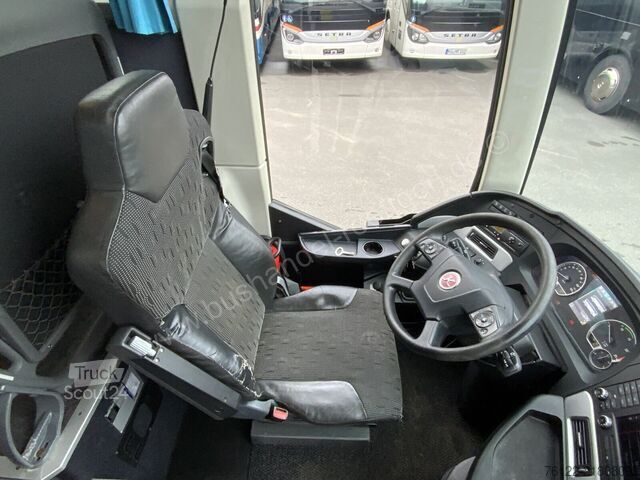 Turistbus Setra S 516 HD/2