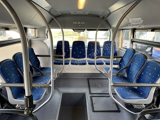 Autobus urbain MAN A 21 Lion´s City