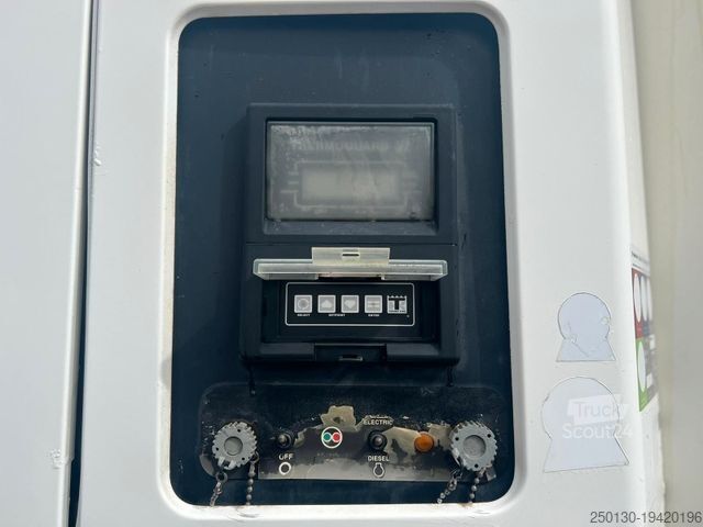 Kühlanhänger SCHMITZ CARGOBULL KO 18 ThermoKing Kühler Rohrbahnen Telematik