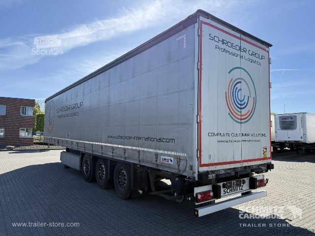 مقطورة نصفية مفتوحة مع قماش مشمع Schmitz Cargobull Curtainsider Coil Getränke