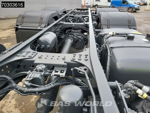 Alváz vezetőfülkével Mercedes Arocs 3340 6X4 NEW! Euro 5 Full Steel Big Axle