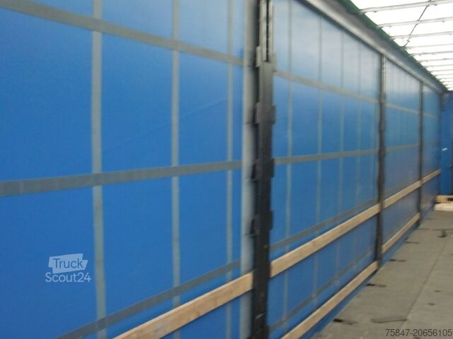 Pótkocsi platóval és ponyvával Krone SDP 27 Coil 8.600 bahnverladbar