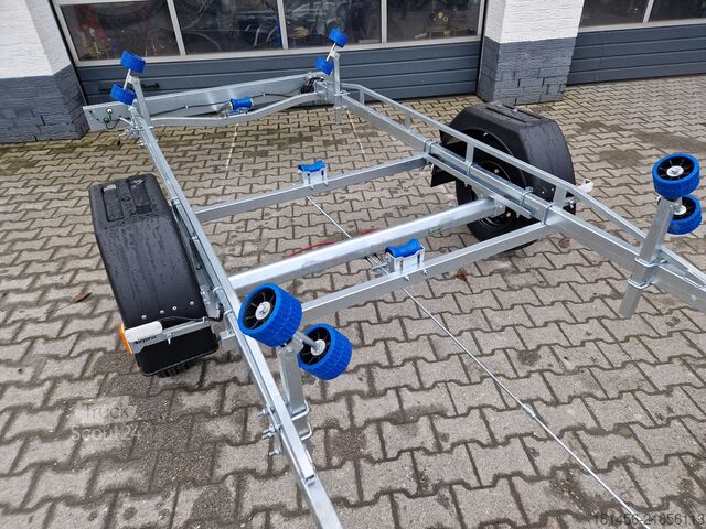 Ρυμουλκούμενο σκάφος Sorelpol Neptun Navy Bootstrailer Motorboot Anhänger GN231 1300kg gebremst Neu