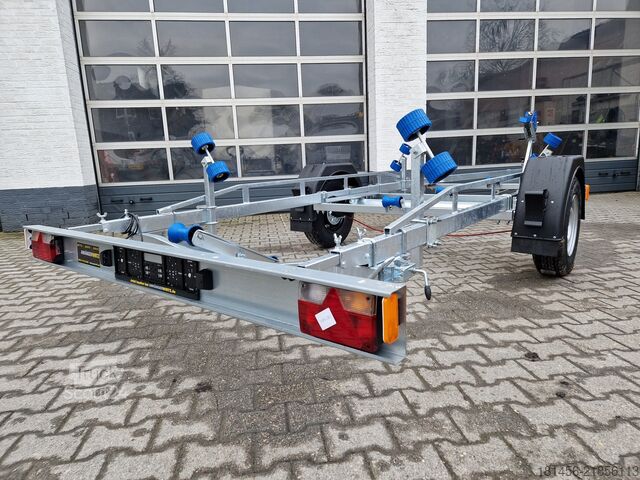 Ρυμουλκούμενο σκάφος Sorelpol Neptun Navy Bootstrailer Motorboot Anhänger GN231 1300kg gebremst Neu