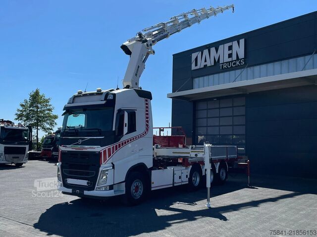 Vrachtwagen met kraan Volvo FH 540 8x4 HIAB 554E-9 HIPRO