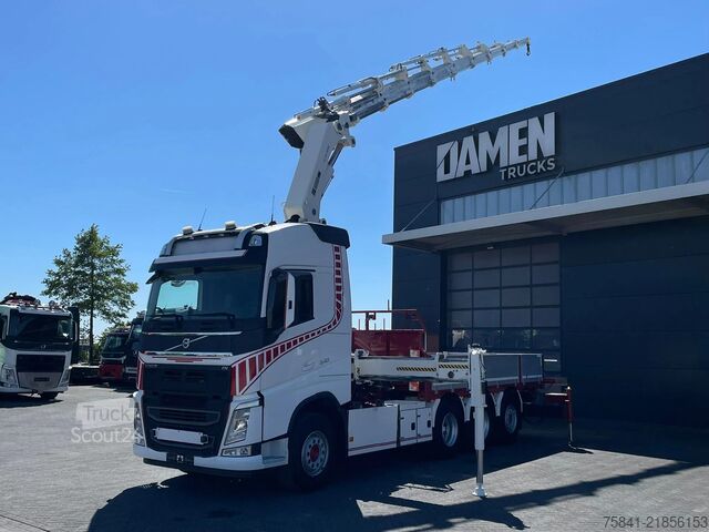Camión grúa Volvo FH 540 8x4 HIAB 554E-9 HIPRO