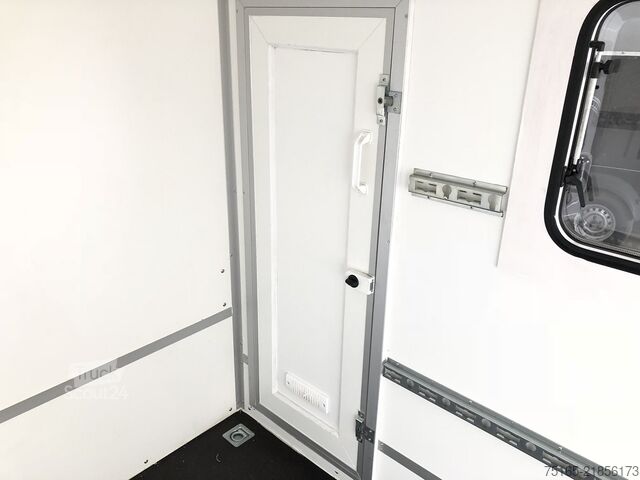κλειστό ρυμουλκούμενο Blyss F1330HD Rampe Tür 2 Fenster Kofferanhänger