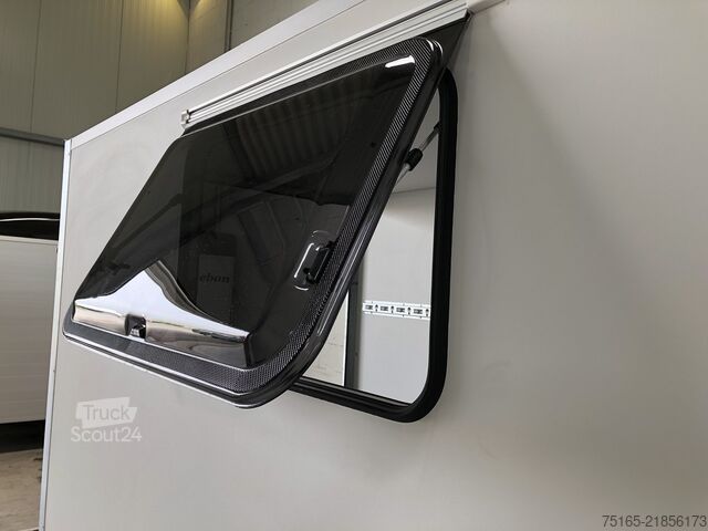 κλειστό ρυμουλκούμενο Blyss F1330HD Rampe Tür 2 Fenster Kofferanhänger