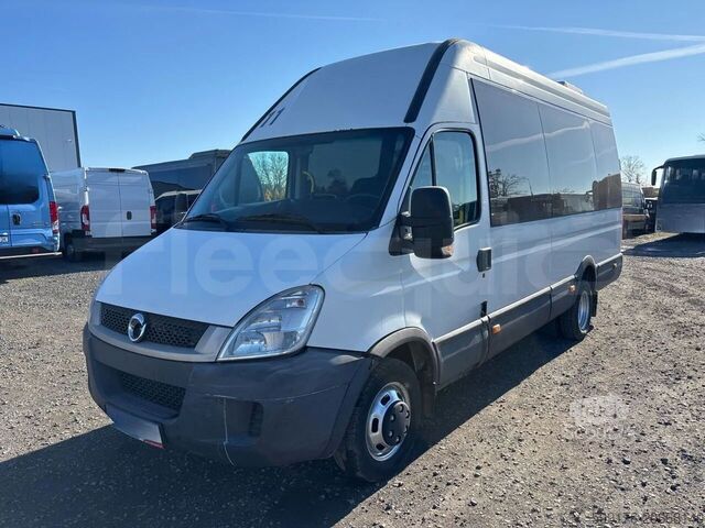نقل الركاب IVECO Kapena