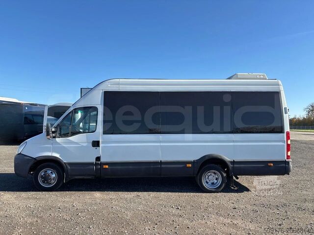 نقل الركاب IVECO Kapena