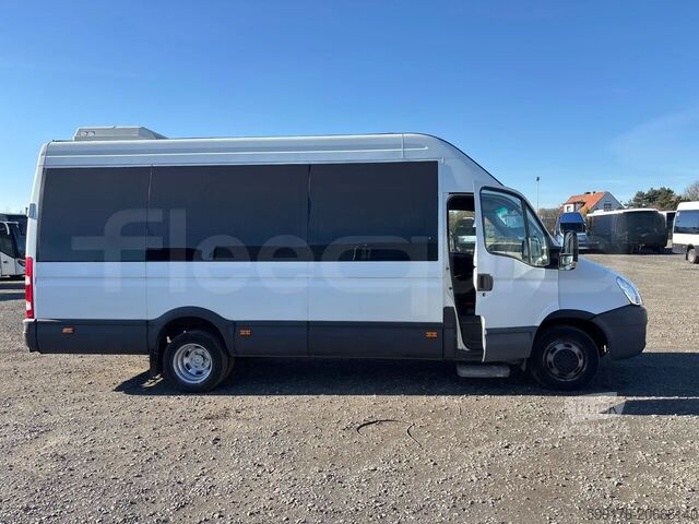 نقل الركاب IVECO Kapena