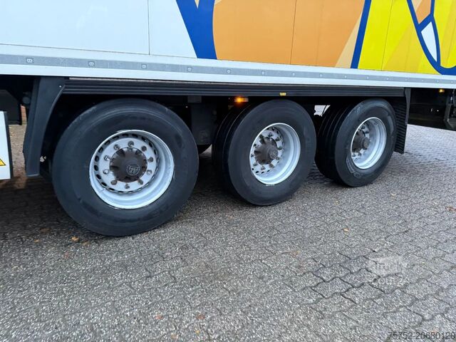 куфар Krone SD Duoplex ISO Koffer, small damage legs + fron...