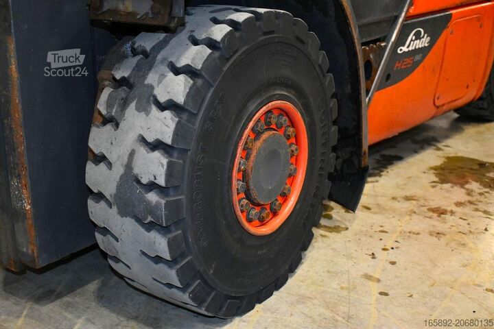 Stivuitor Linde H 25 T EVO 392-02