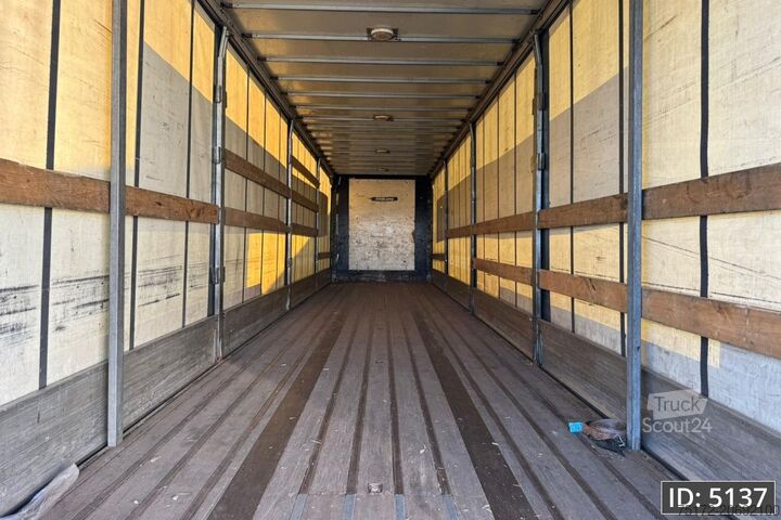 Bâches coulissantes Pacton TBD.2 / DHOLLANDIA 2500kg / Steering axle