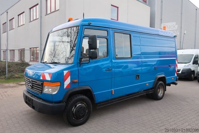 Hög tak skåpbil MERCEDES-BENZ Nr.31 Vario 614 D / AHK / SHZ / DoKa 9 Sitzer