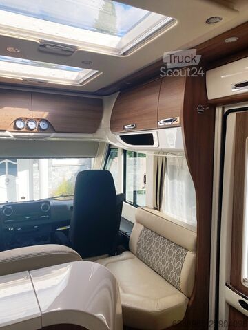 Autorulotă integrată Carthago Chic E-Line 51 QB DA