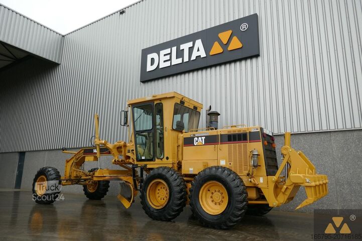 Grader Caterpillar 140H Ex-army