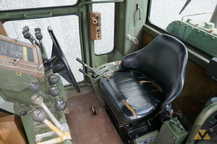 Greideris Caterpillar 130G Ex-army