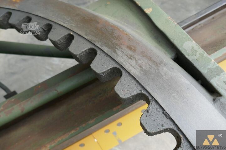 Greideris Caterpillar 130G Ex-army