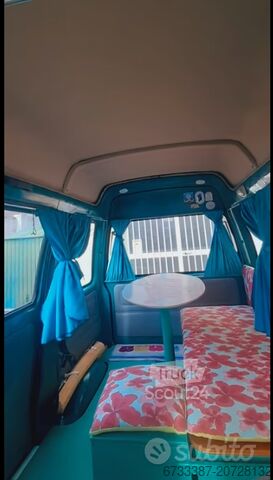 Kleinbus Piaggio Porter