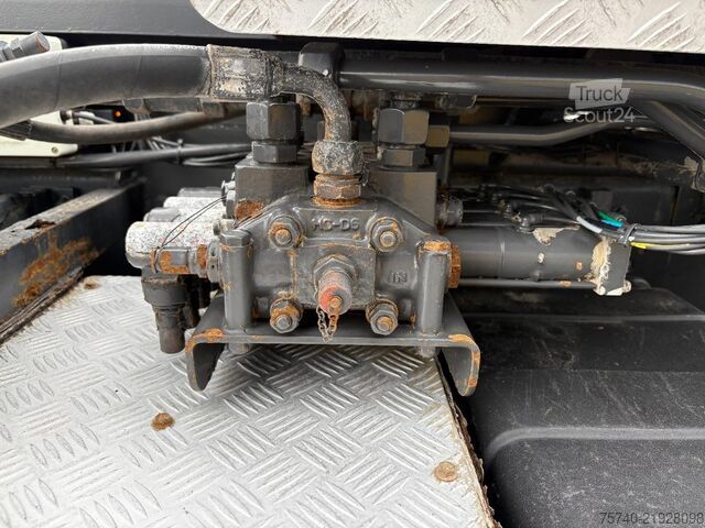 Автокран Renault Premium 370DXI + HMF 1430 K3 + 6X4 + HOOKSYTEM ...