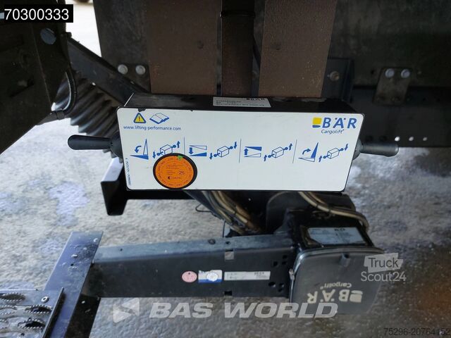 Bavul MAN TGL 8.190 4X2 8tonner 1500kg Ladebordwand Autom...