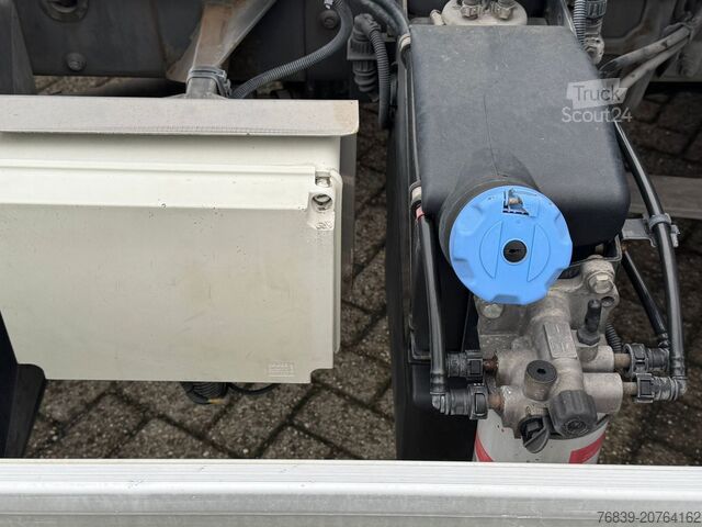 Šasija ar kabīni Renault Midlum 270.16 PTO