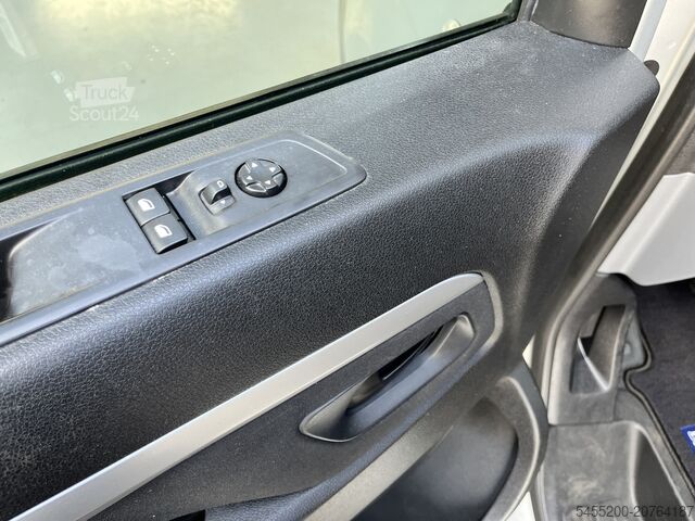 Yüksek tavanlı istasyon vagonu Citroën Jumpy 2.0 HDI 120 DC XL Marge BTW en BPM vrij!!...