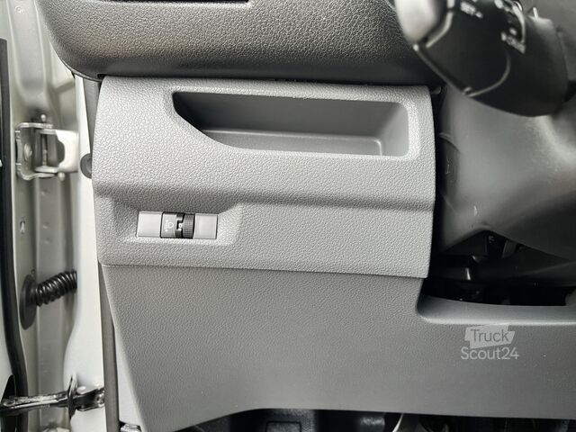 Yüksek tavanlı istasyon vagonu Citroën Jumpy 2.0 BlueHDI DC L2H1 Marge BTW en BPM vrij...