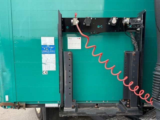 Atvērta puspiekabe ar tentu KÖGEL 3 Achs MEGA Staplerhalter Lift SAF TÜV02/26